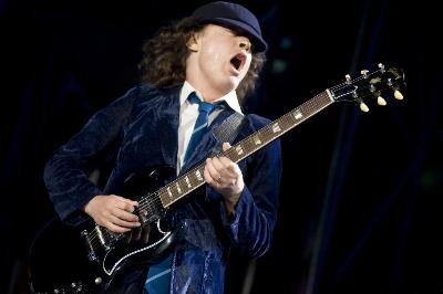 AC DC
