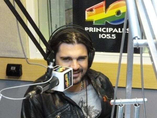 Estudio abierto con Juanes