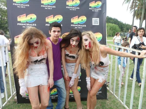 40 Principales en la Zombie Walk