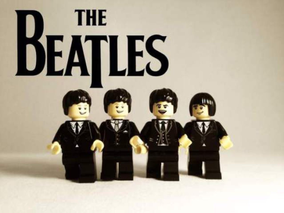 ¡Tus bandas favoritas hechas LEGO!