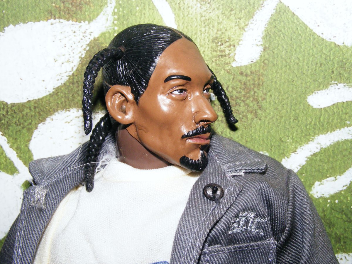 La figura de acción de Snoop Dog