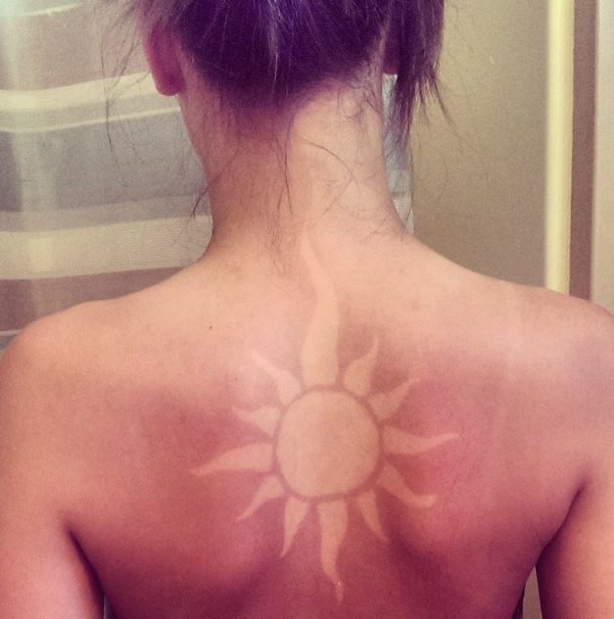 La nueva moda: Tatuajes "de sol"