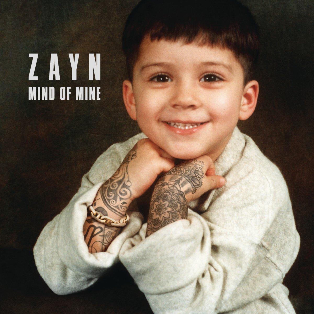 Zayn hizo lo mismo en "Mind of Mine" =(